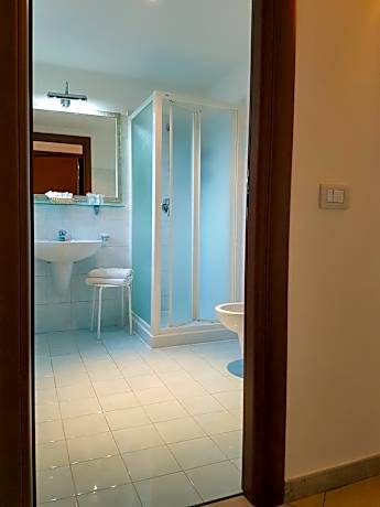 Deluxe Double or Twin Room with Sea View