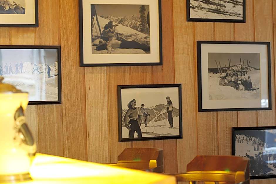 The Denman Hotel Thredbo