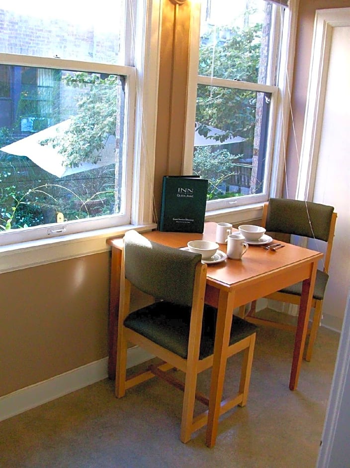 Inn At Queen Anne