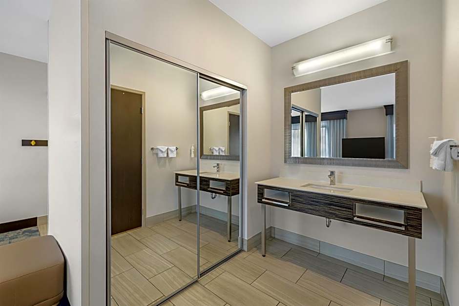 Hampton Inn By Hilton & Suites Bend