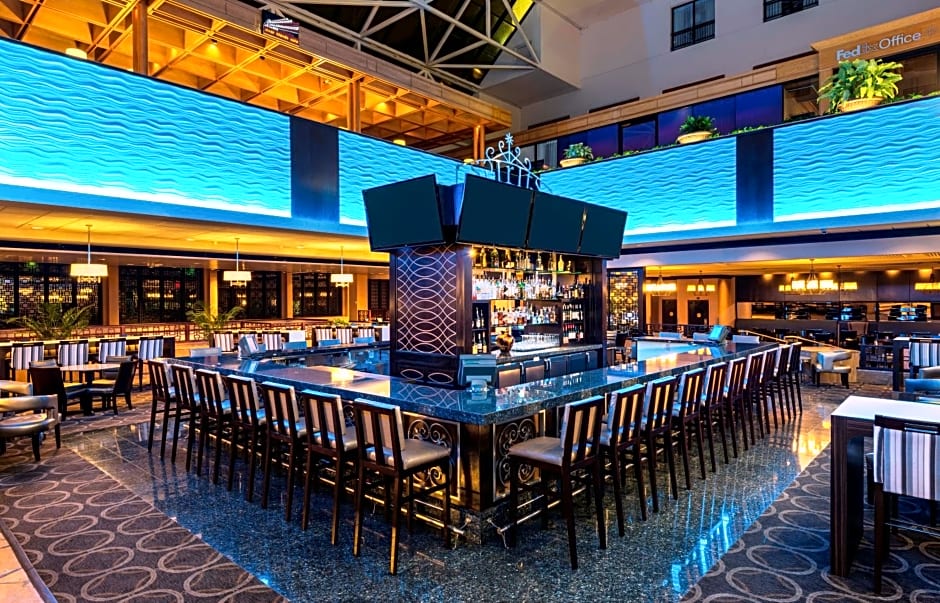 Hilton New Orleans Riverside