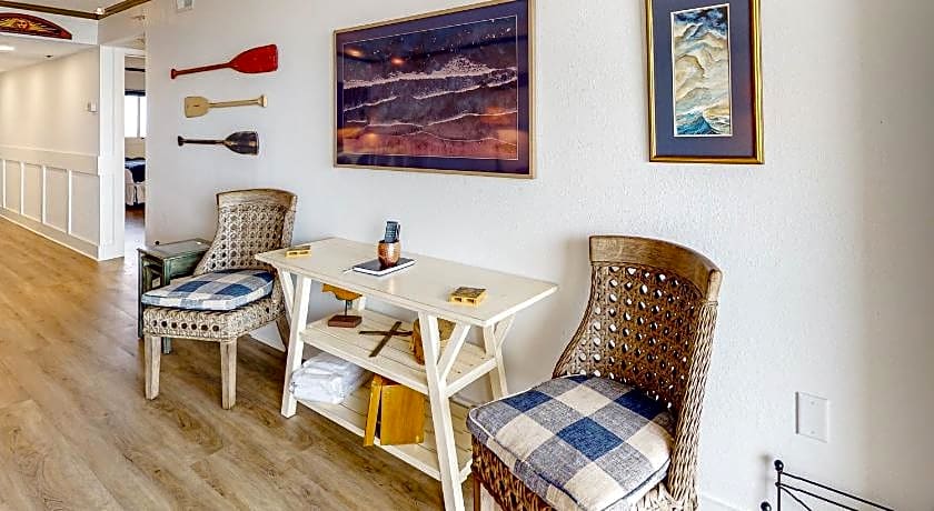 Marigot Beach Suites