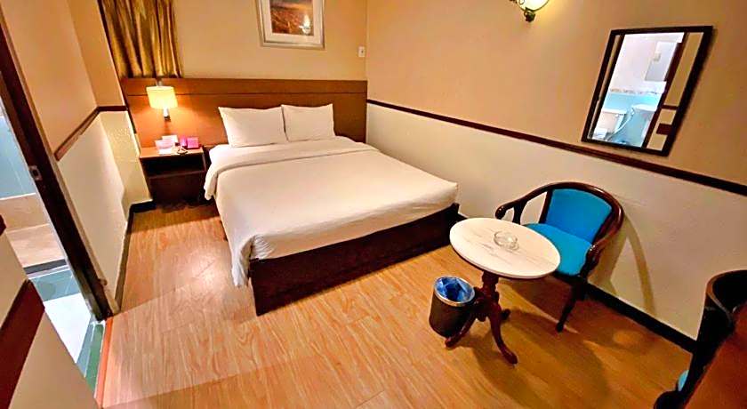 S79 Vuon Saigon Hotel