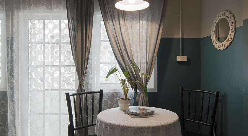 Blu Monkey Boutique Phuket Town