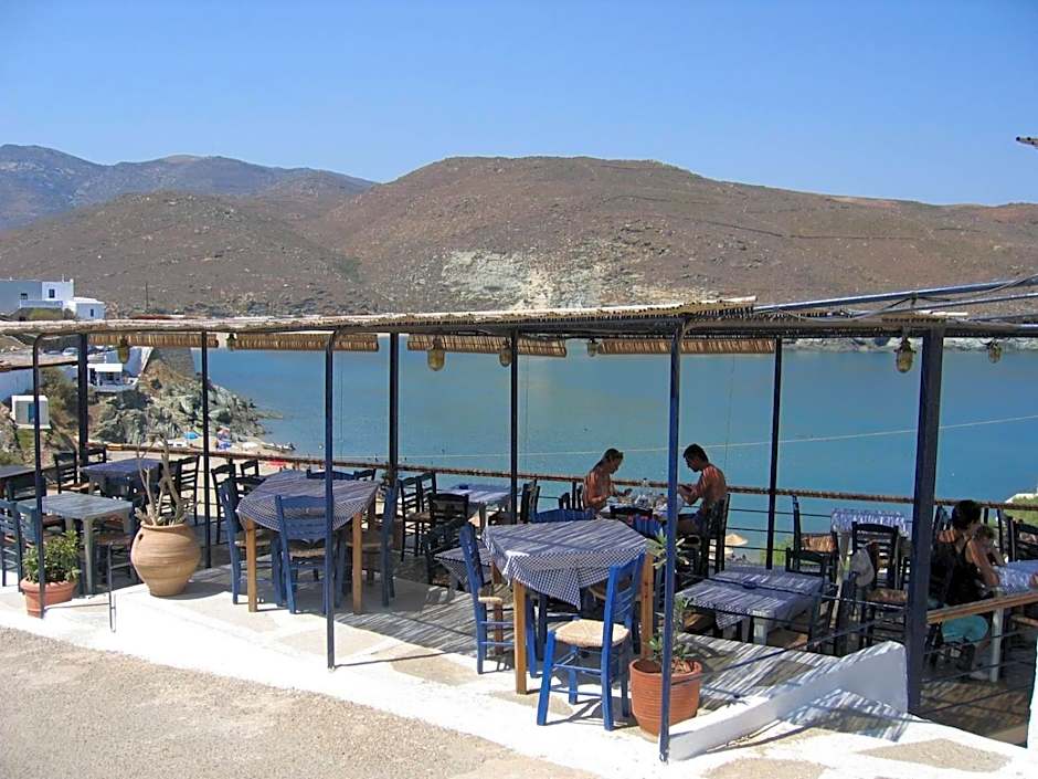 Kohili Kolibithra in Tinos