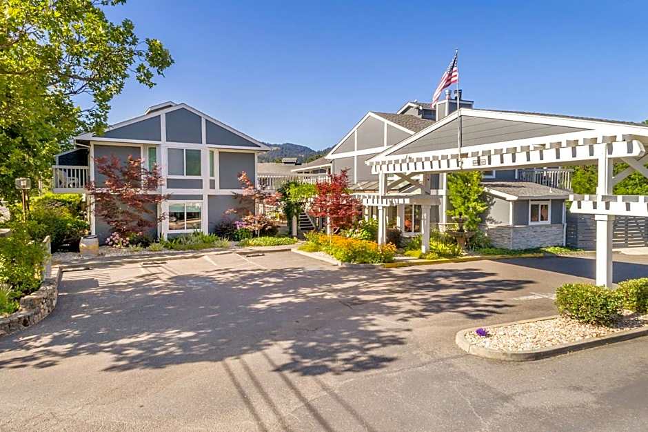 UpValley Inn & Hot Springs, Ascend Hotel Collection 