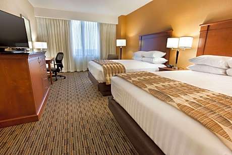 Superior Queen Room with Two Queen Beds