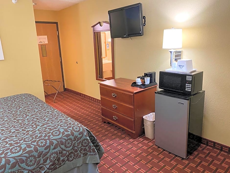 Days Inn by Wyndham Morton