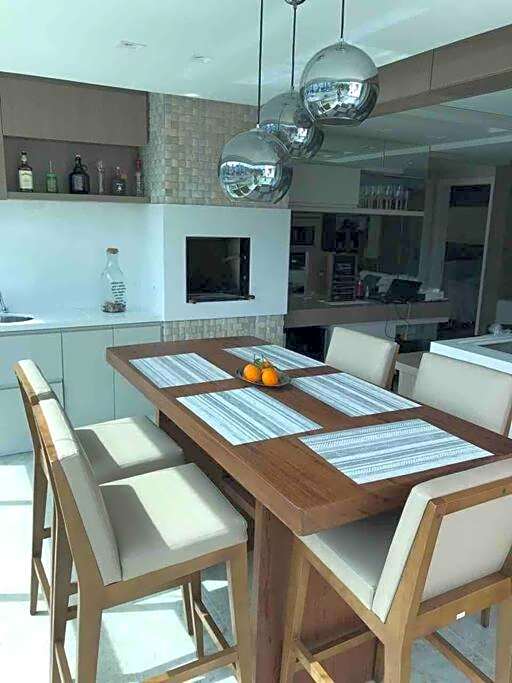 Luxury at the beach!Wi-Fi500Mpbs