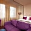 Home Hotel Folketeateret