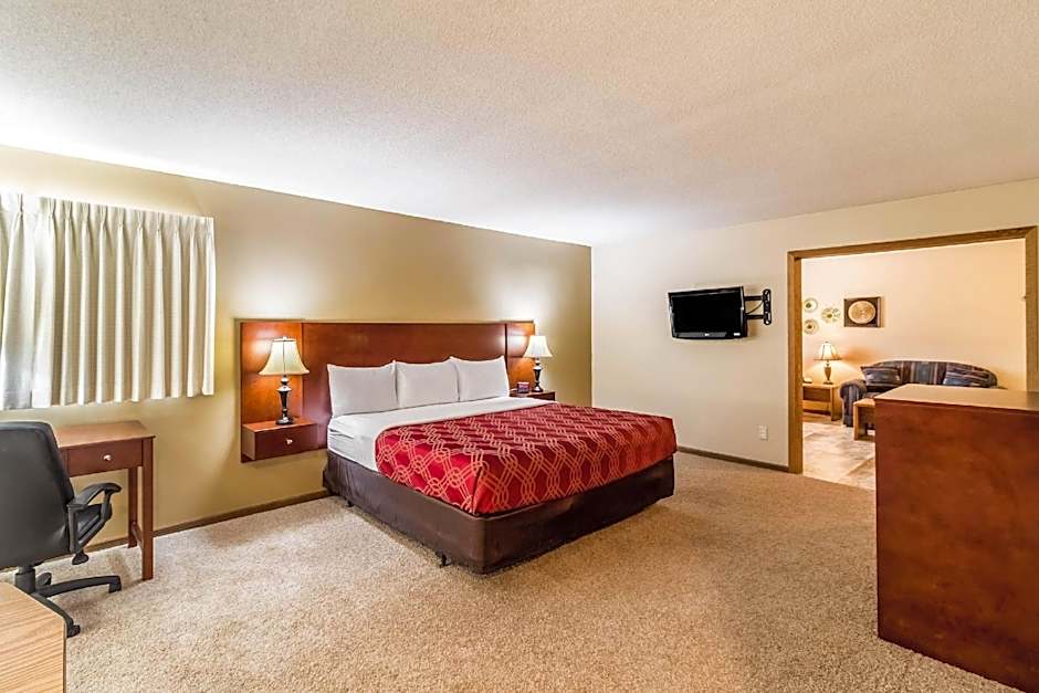 Photo 1 of 4 of Efficiency 1 King Bed Suite