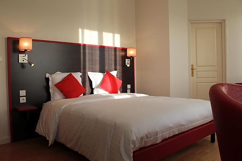 Logis Le Grand Hotel