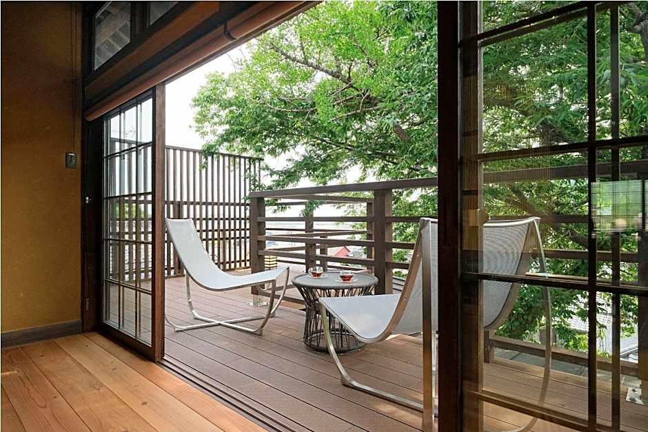 Tomonoura Shiomachi Hotel