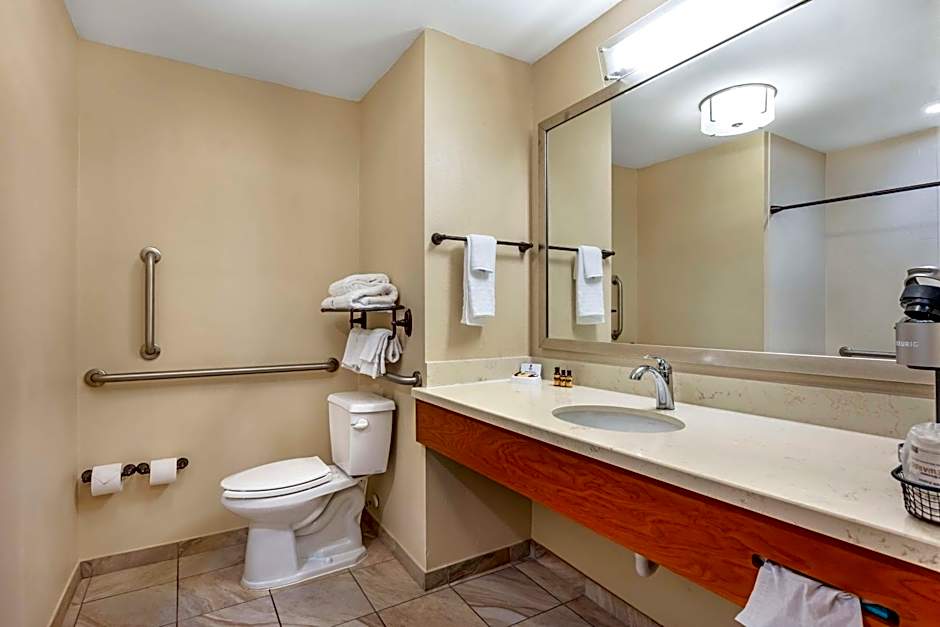 Best Western Plus Tuscumbia/Muscle Shoals Hotel & Suites