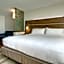 Holiday Inn Express & Suites Wapakoneta By IHG