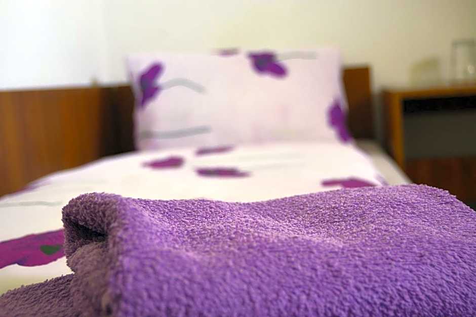 Restaurace a penzion Lutena