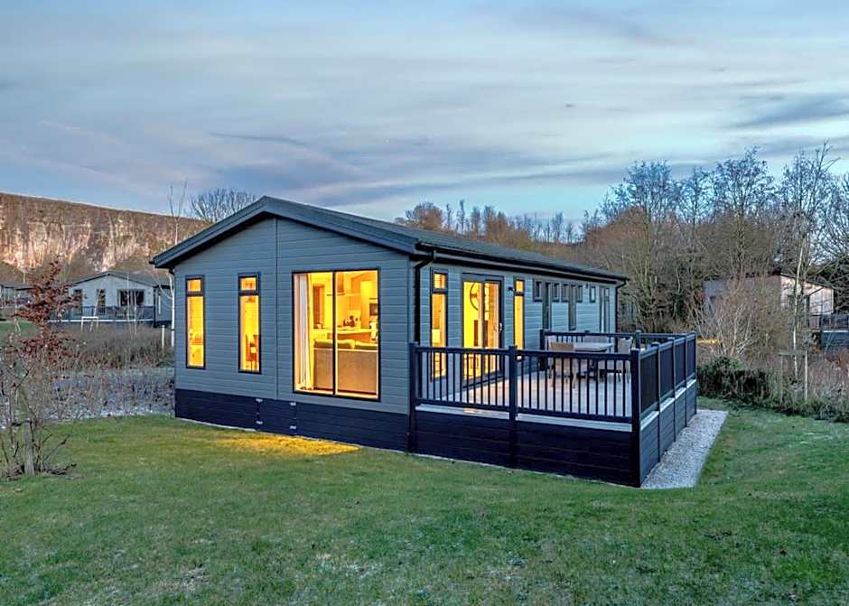 Rivendale Lodge Retreat