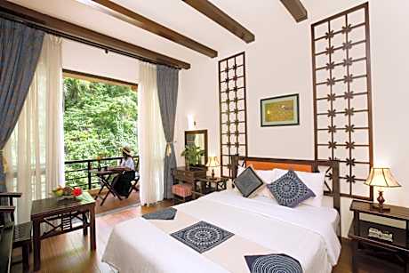 Double Room with Mountain View