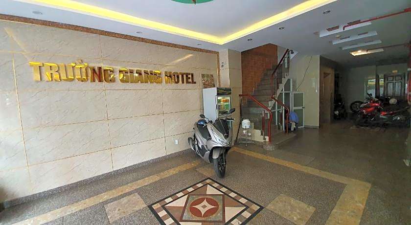 Truong Giang Hotel