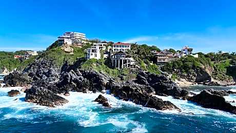 Hotel Luz de Mar ' right on the beach