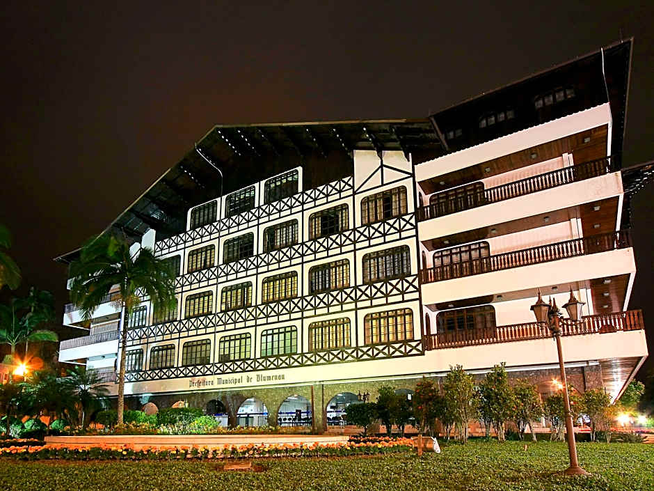 Ibis Budget Blumenau