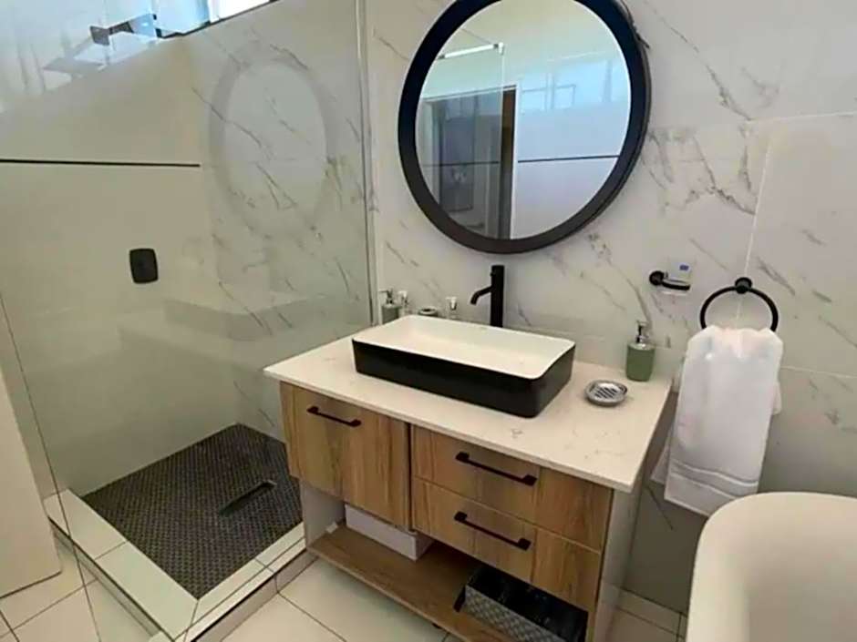 Modern Executive Stay