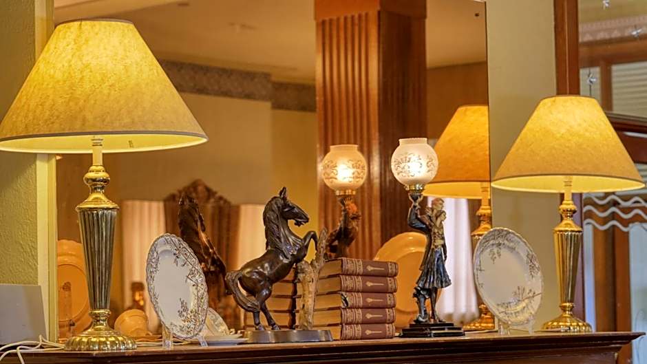 Royal Exchange Hotel