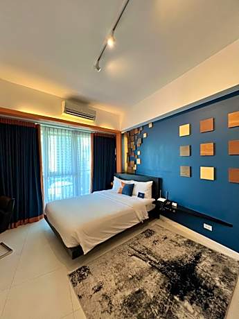 Studio Premier Queen