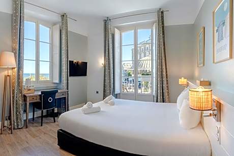 Prestige Corner Double Room with Ocean View