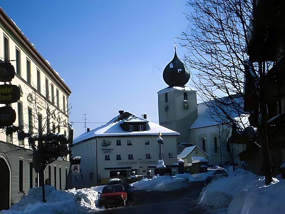 Hotel zum Hirschen