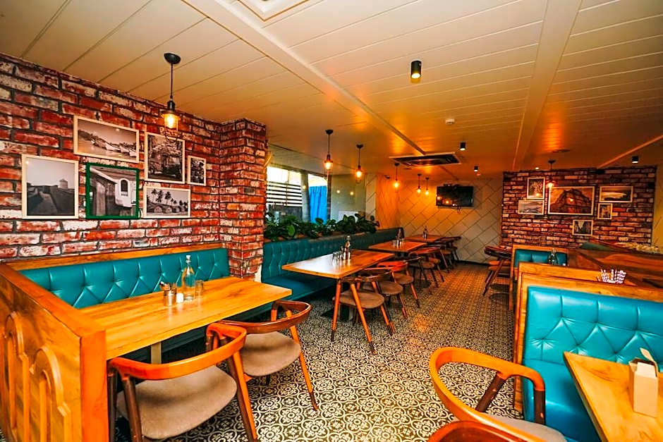 Hotel Celestiial, Candolim