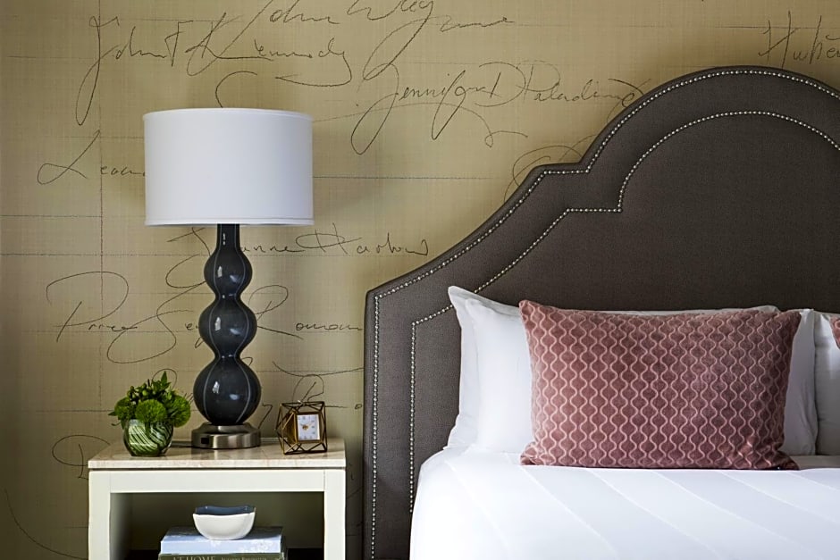 The Mayflower Hotel, Autograph Collection by Marriott