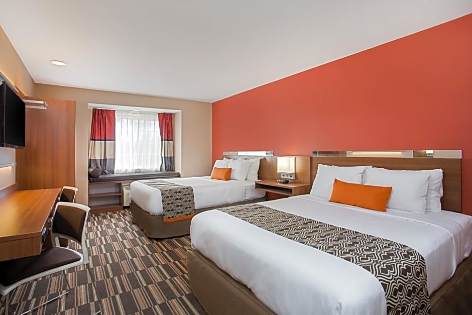 Microtel Inn & Suites by Wyndham Walterboro