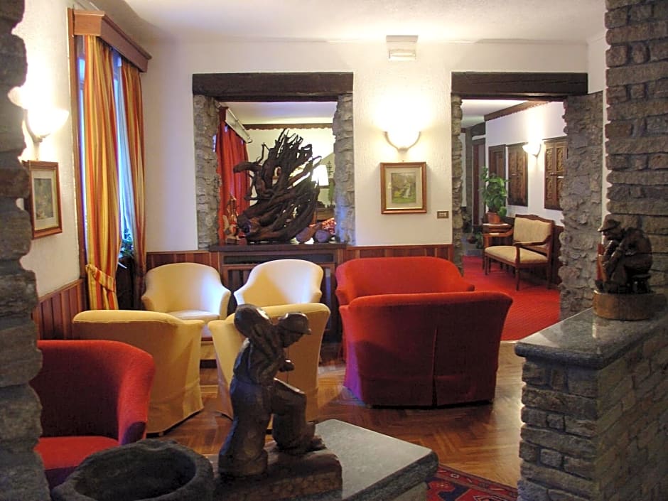 Hotel Dei Camosci