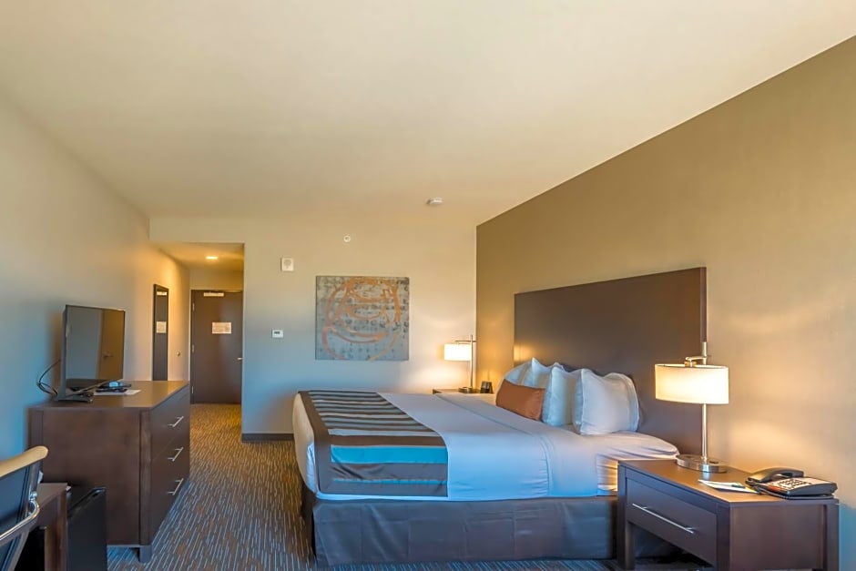 Wingate by Wyndham Loveland