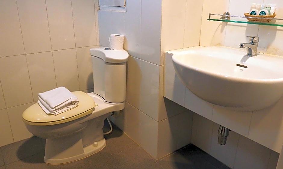 The Ivory, Suvarnabhumi Airport