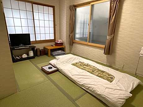 Japanese-Style Twin Room