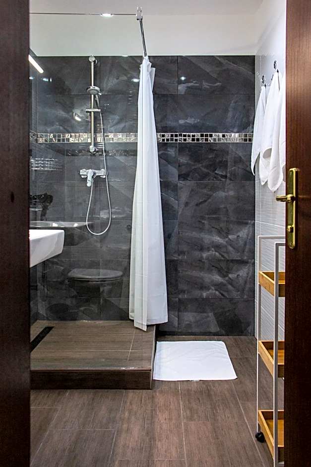 Vienna Boutique - Premium Hostel