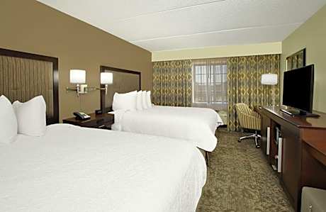Queen Room with Two Queen Beds - Hearing Access/Non-Smoking