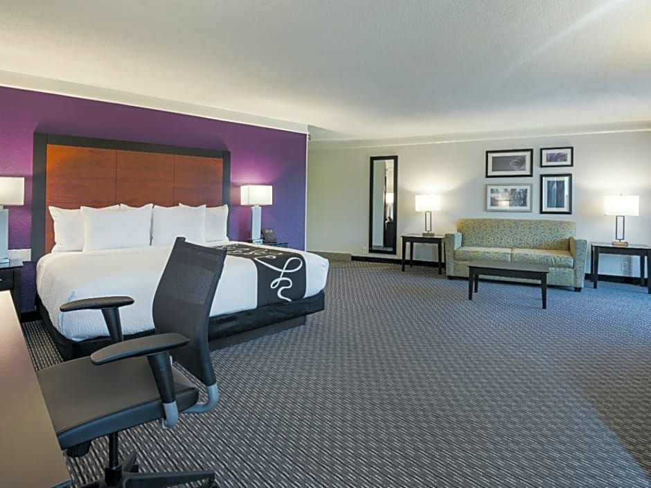 La Quinta Inn & Suites by Wyndham Andover