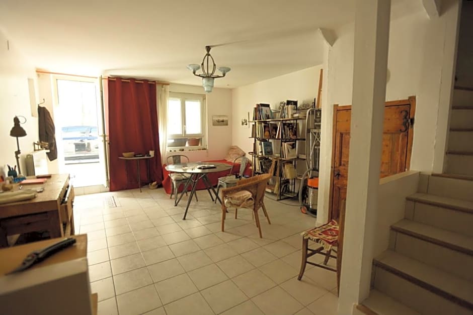 La Chambre Claire