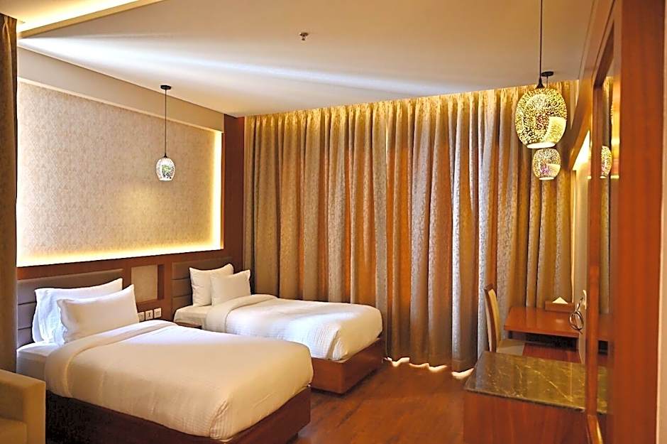 Pristine Hotel