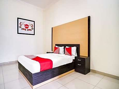 OYO 540 Esther Hotel