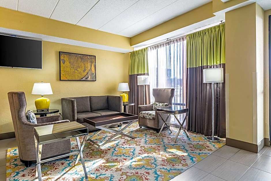 Quality Inn & Suites