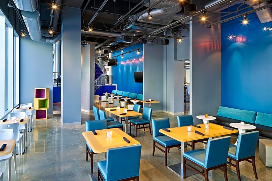 Aloft Oklahoma City Downtown – Bricktown