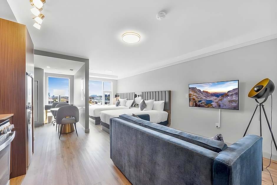 Skye Hotel & Residences