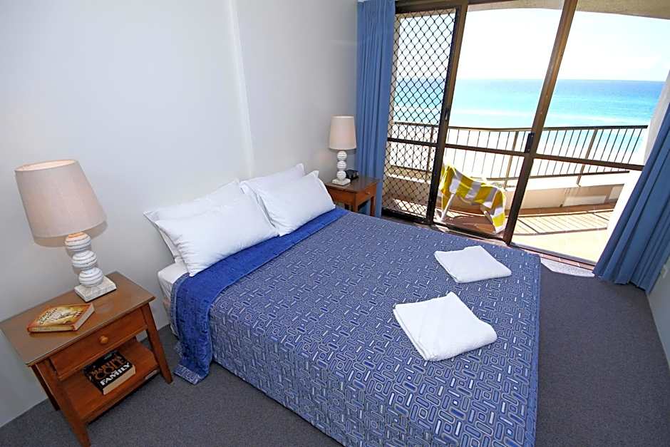 San Simeon Beachfront Apartments Tugun