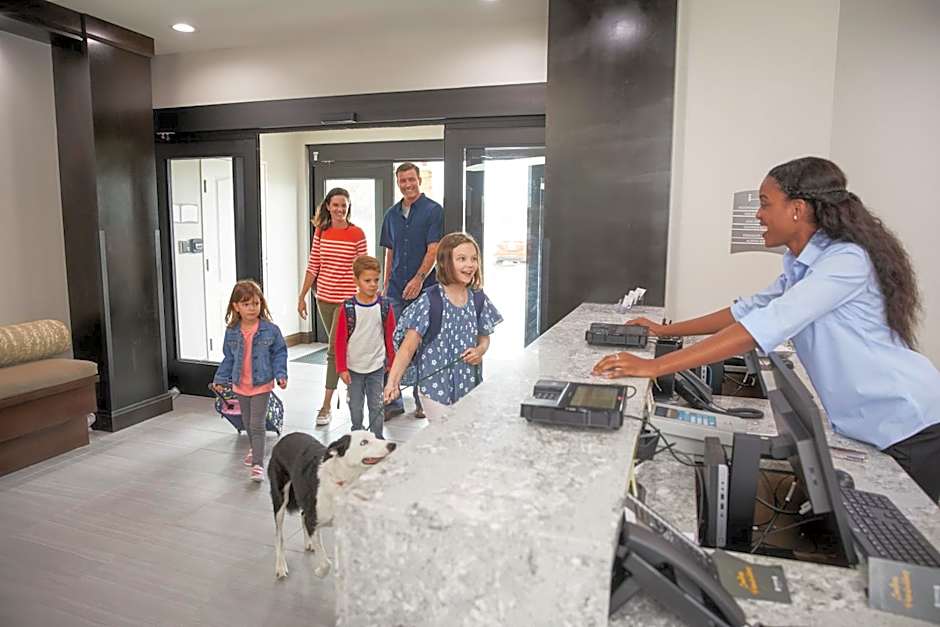 Staybridge Suites Miami International Airport By IHG