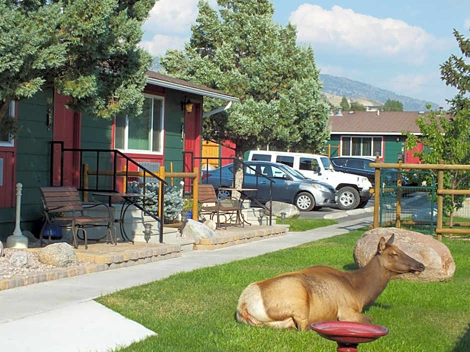 Yellowstone Gateway Inn