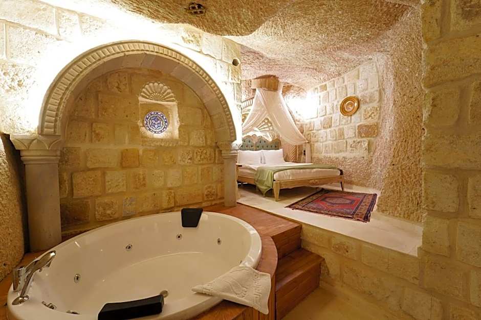 Pegas Cave Suites